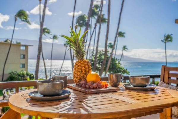 balcony of maui vacation rental with view of ocean